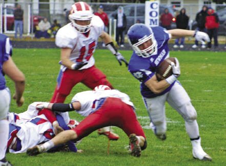 Mor vs Nwmn FB SN runner.tif