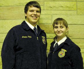 Senior PS JT and Sara.tif